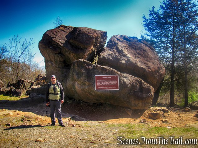 Judges Cave Loop from from Amrhyn Field – West Rock Ridge State Park
