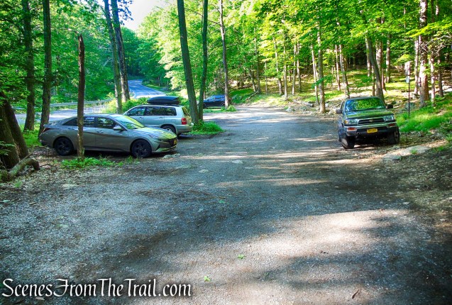 CR 106 designated parking lot - White Bar Trailhead