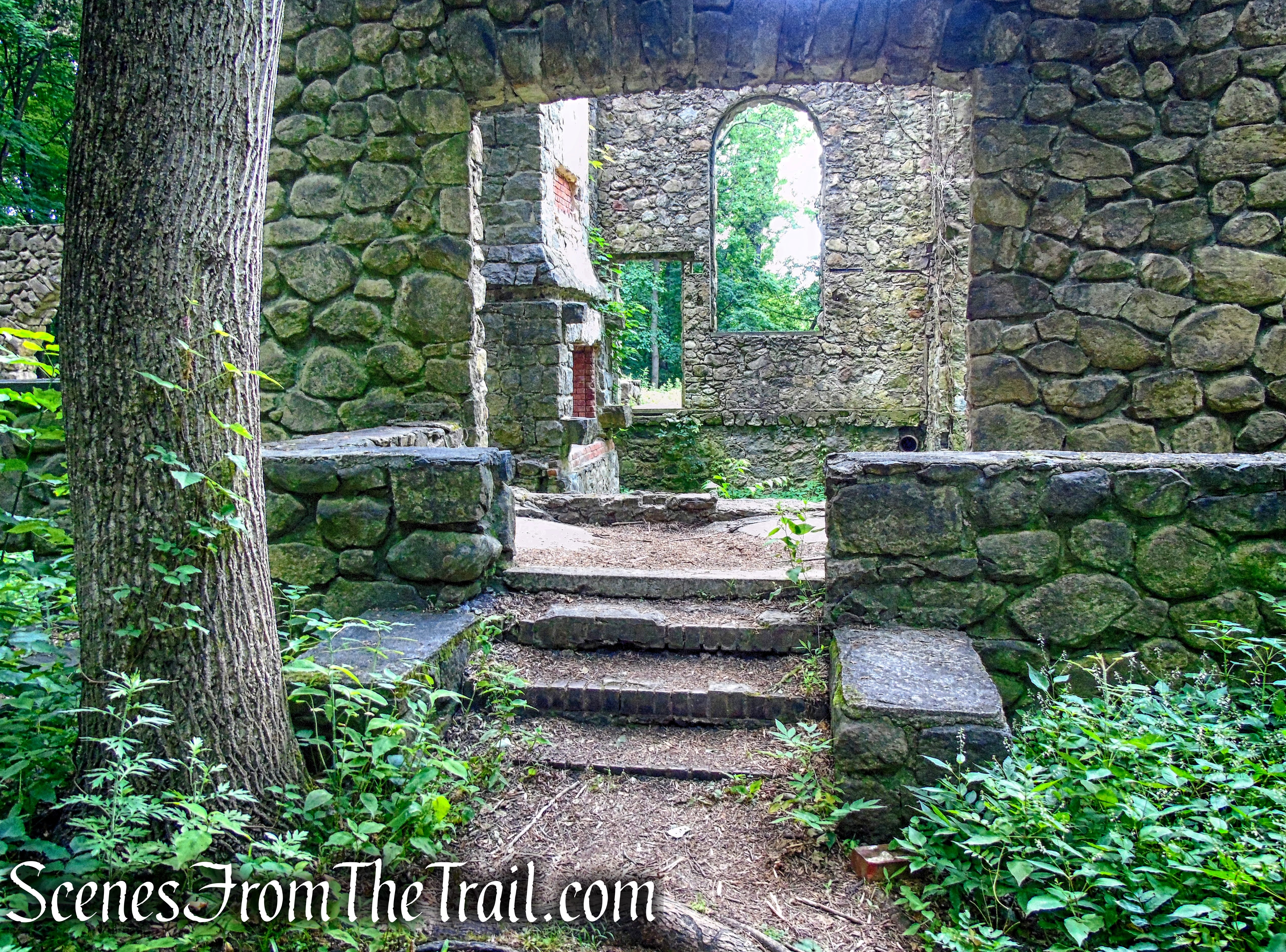 mansion ruins - Cornish Estate