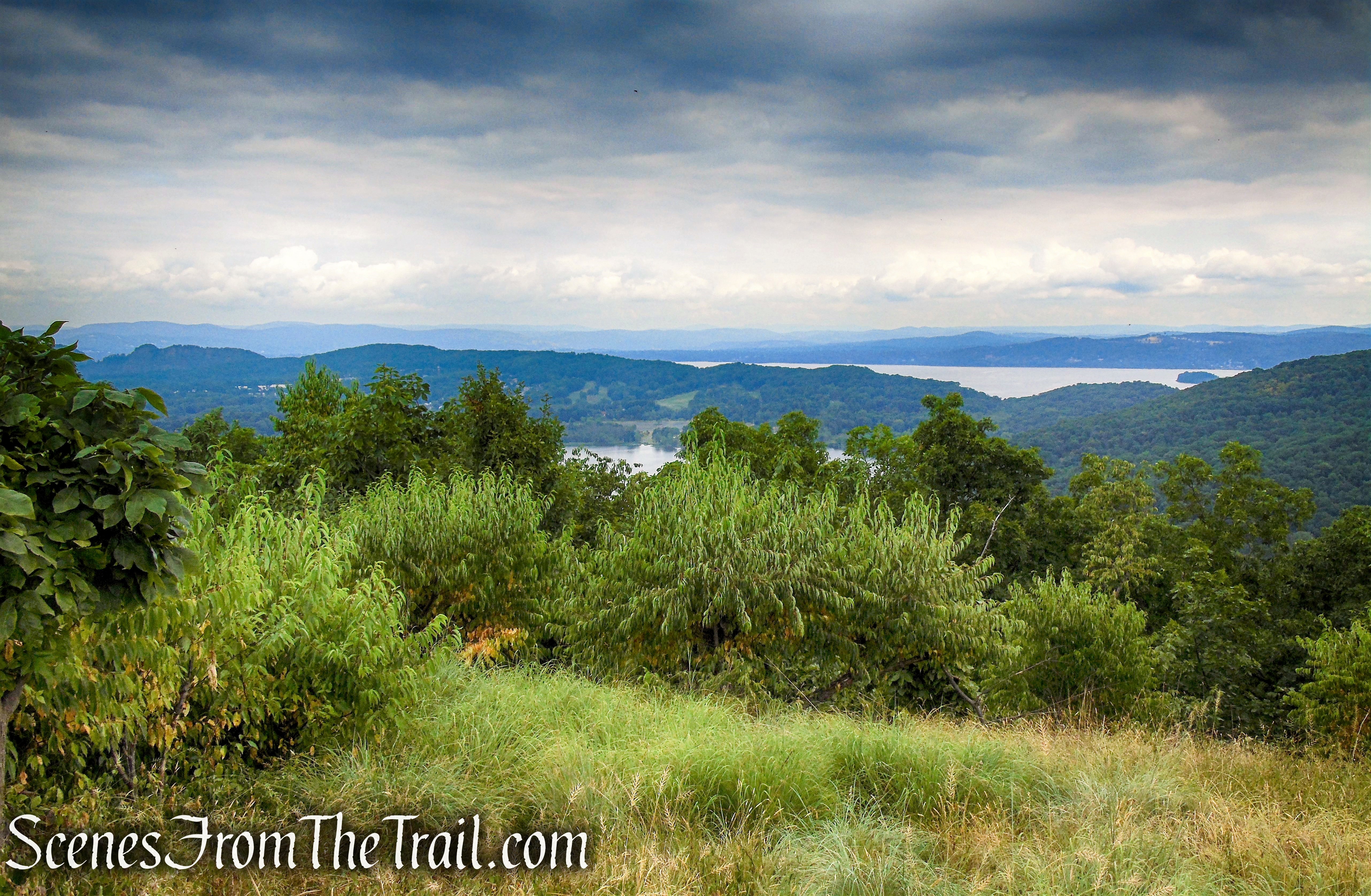 view northeast from Hook Mountain summit