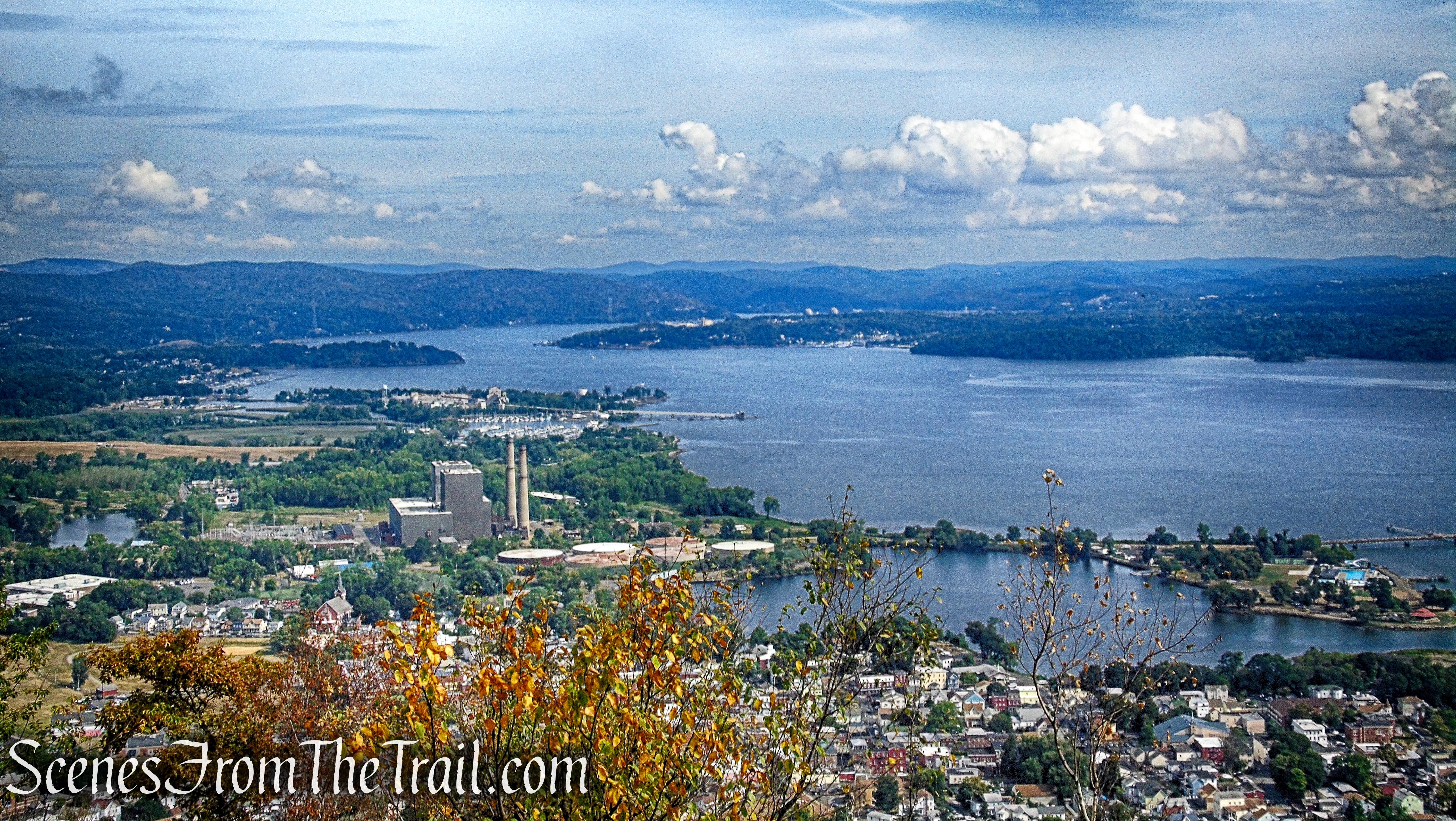 View northeast - High Tor summit