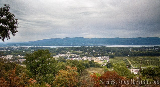View east from White Trail - Snake Hill