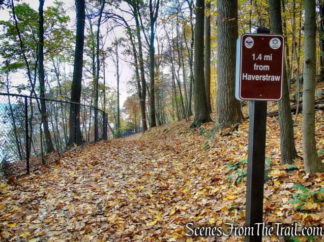 River Trail – Haverstraw Beach State Park