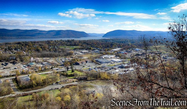 Yellow Trail - Snake Hill