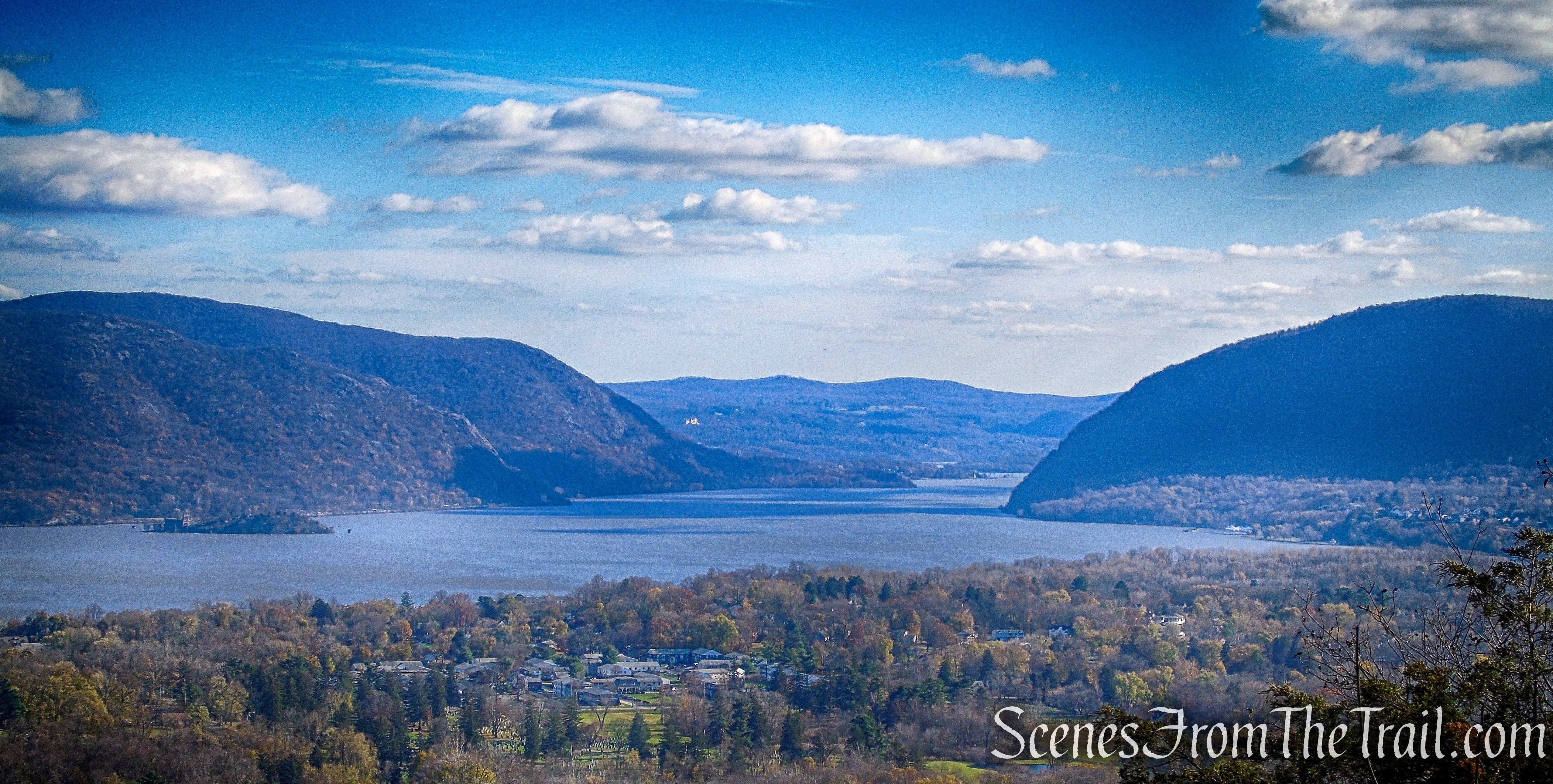 Blue Trail benches view - Snake Hill