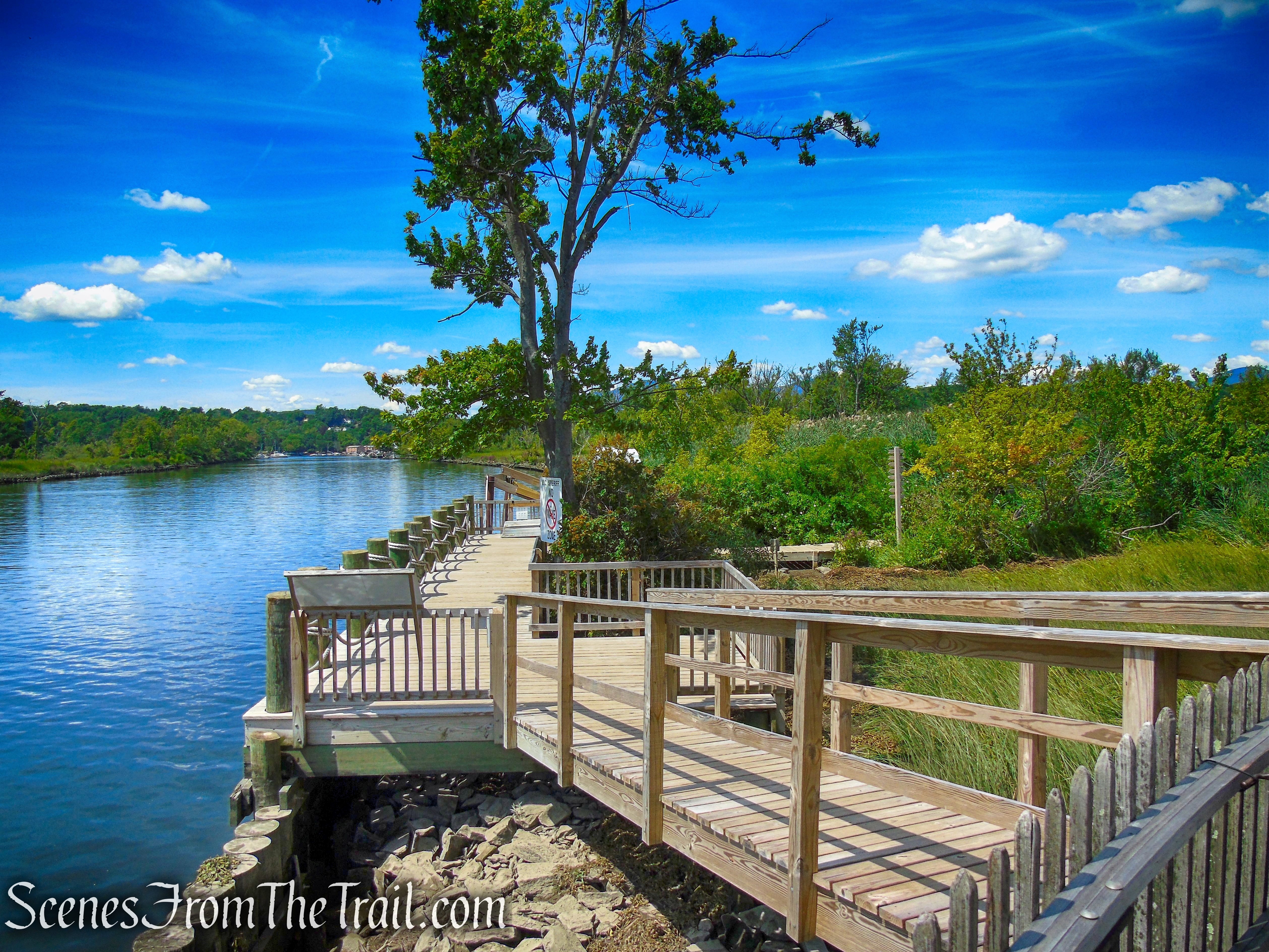 Floating Dock - Saugerties Lighthouse