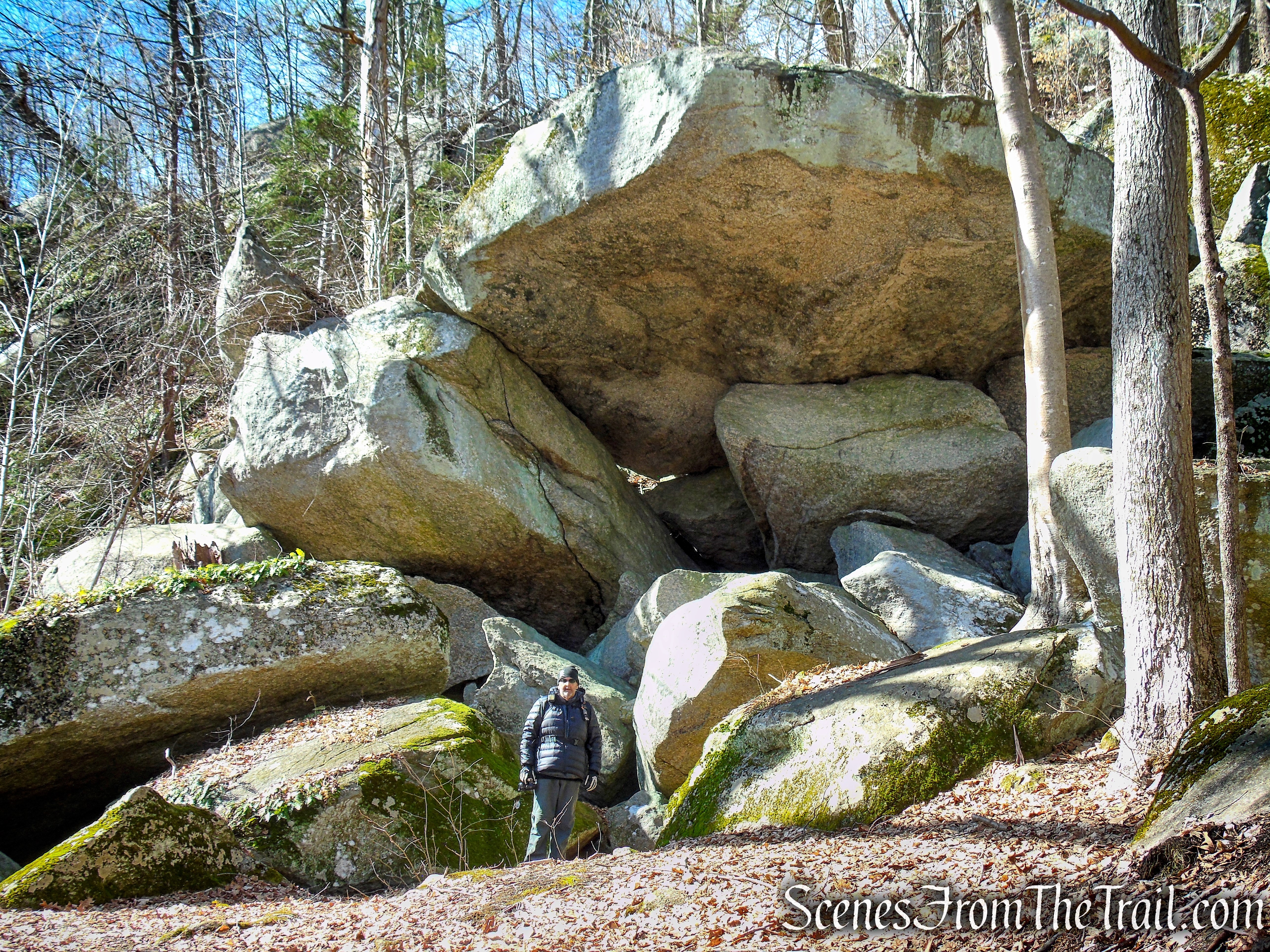 Council Rock – Red Trail – Squantz Pond State Park