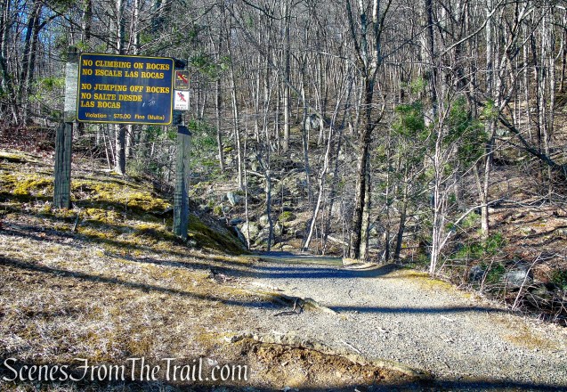 White Trail - Squantz Pond State Park