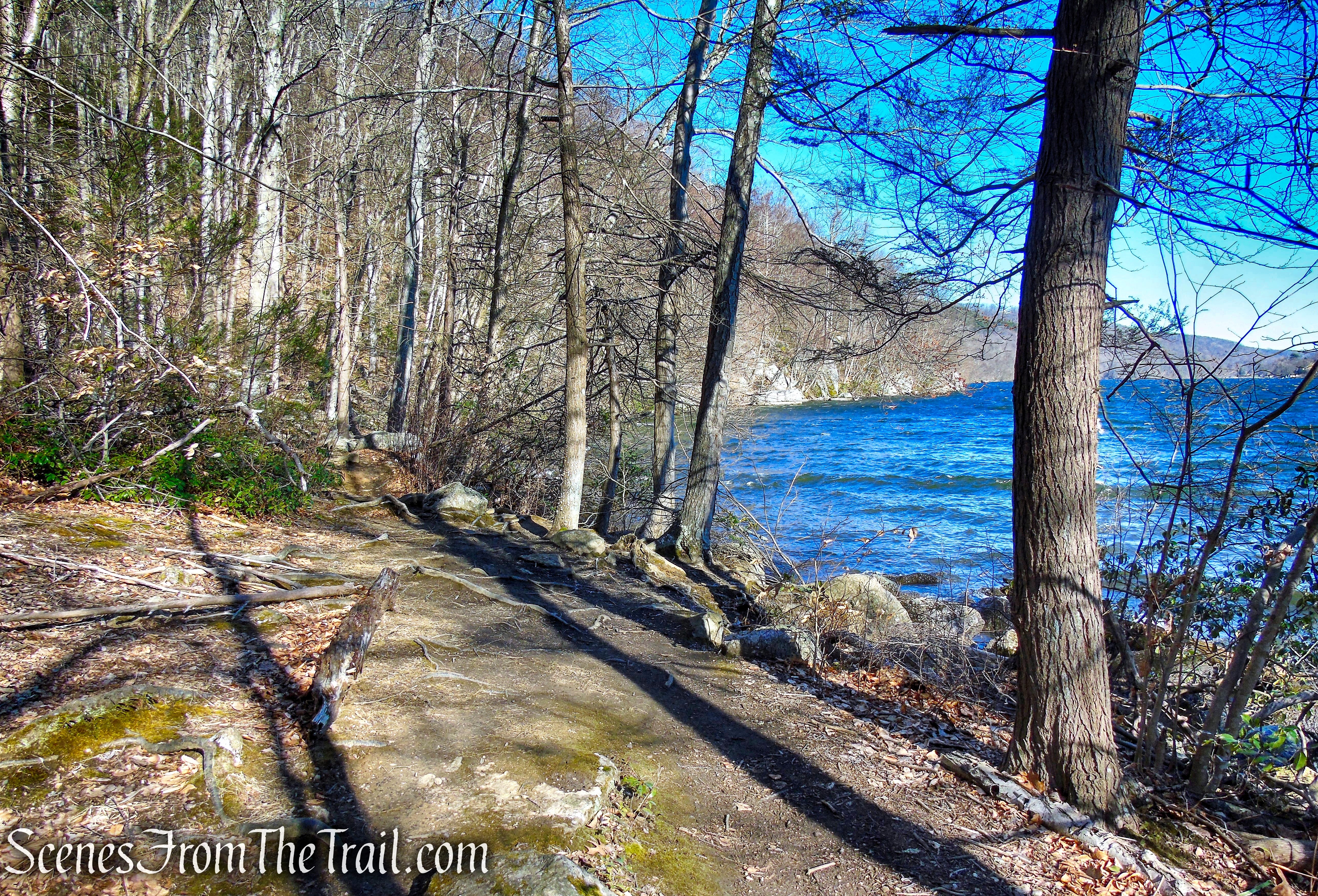White Trail - Squantz Pond State Park