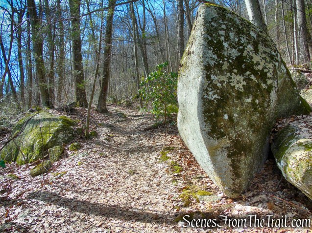 Red Trail - Squantz Pond State Park