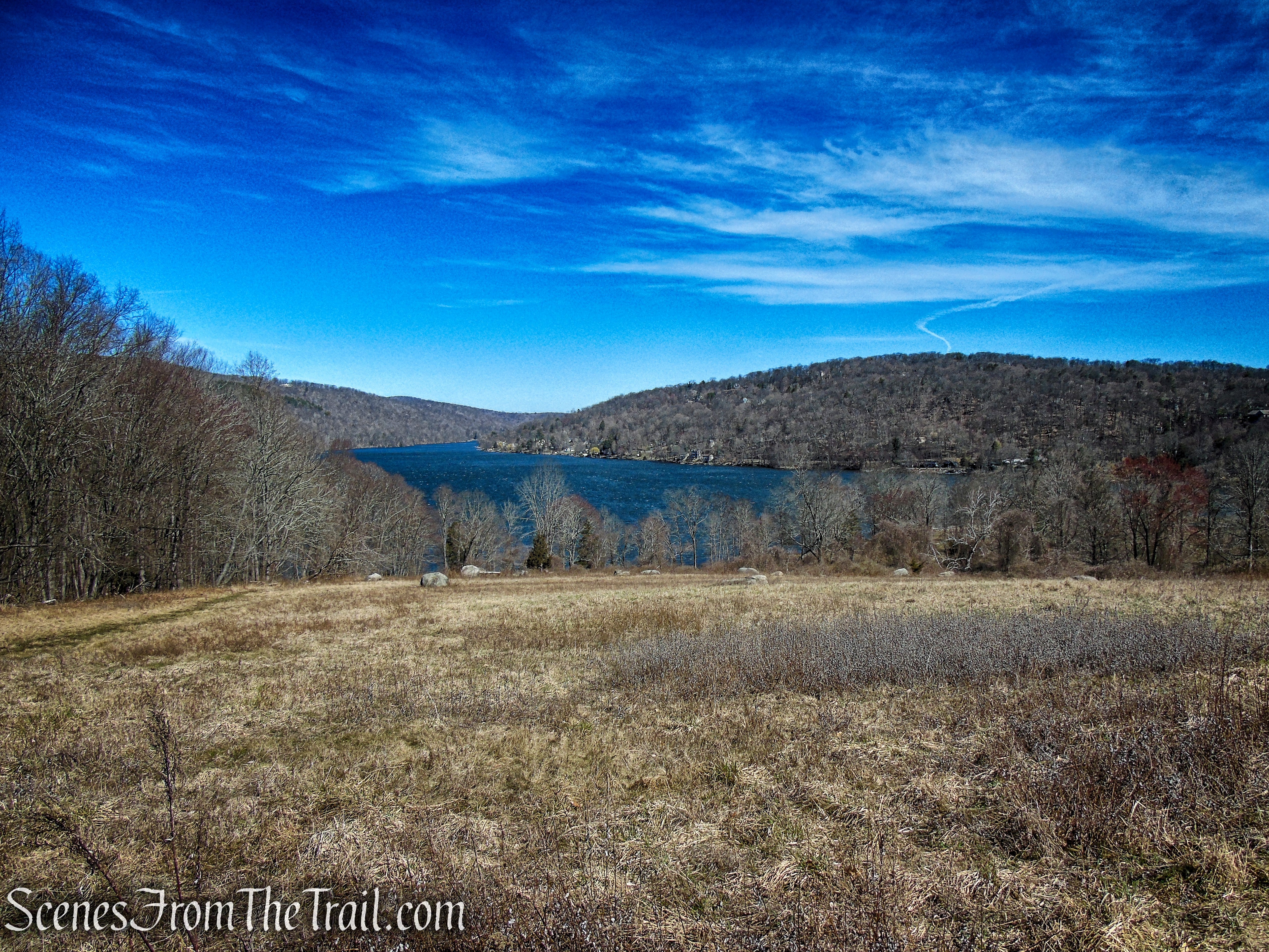 Squantz Pond from the Green/Teal Trail