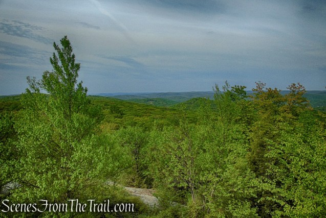 Viewpoint from the Nurian Trail at its terminus with the R-D Trail