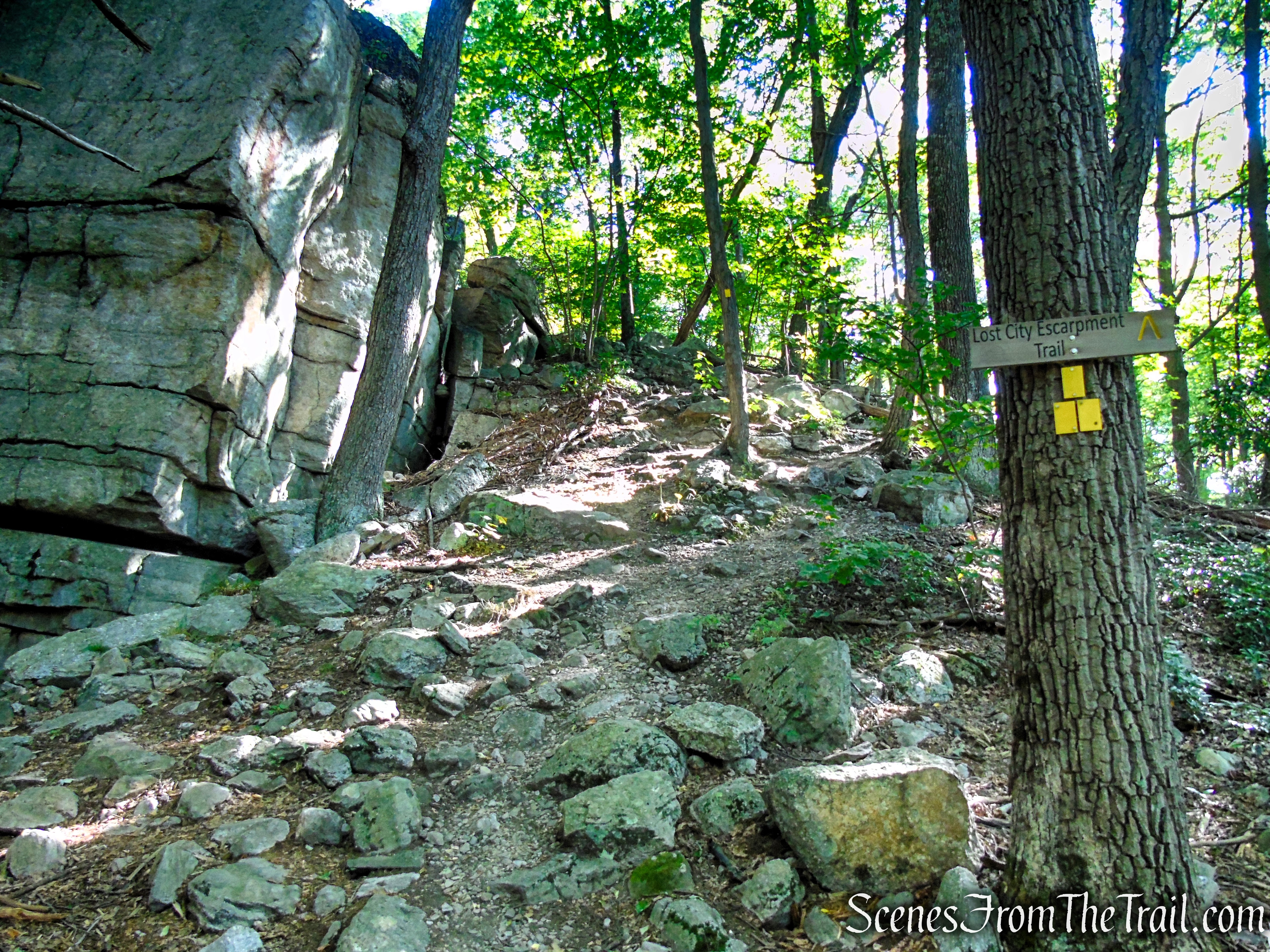 Lost City Escarpment Trail – Mohonk Preserve