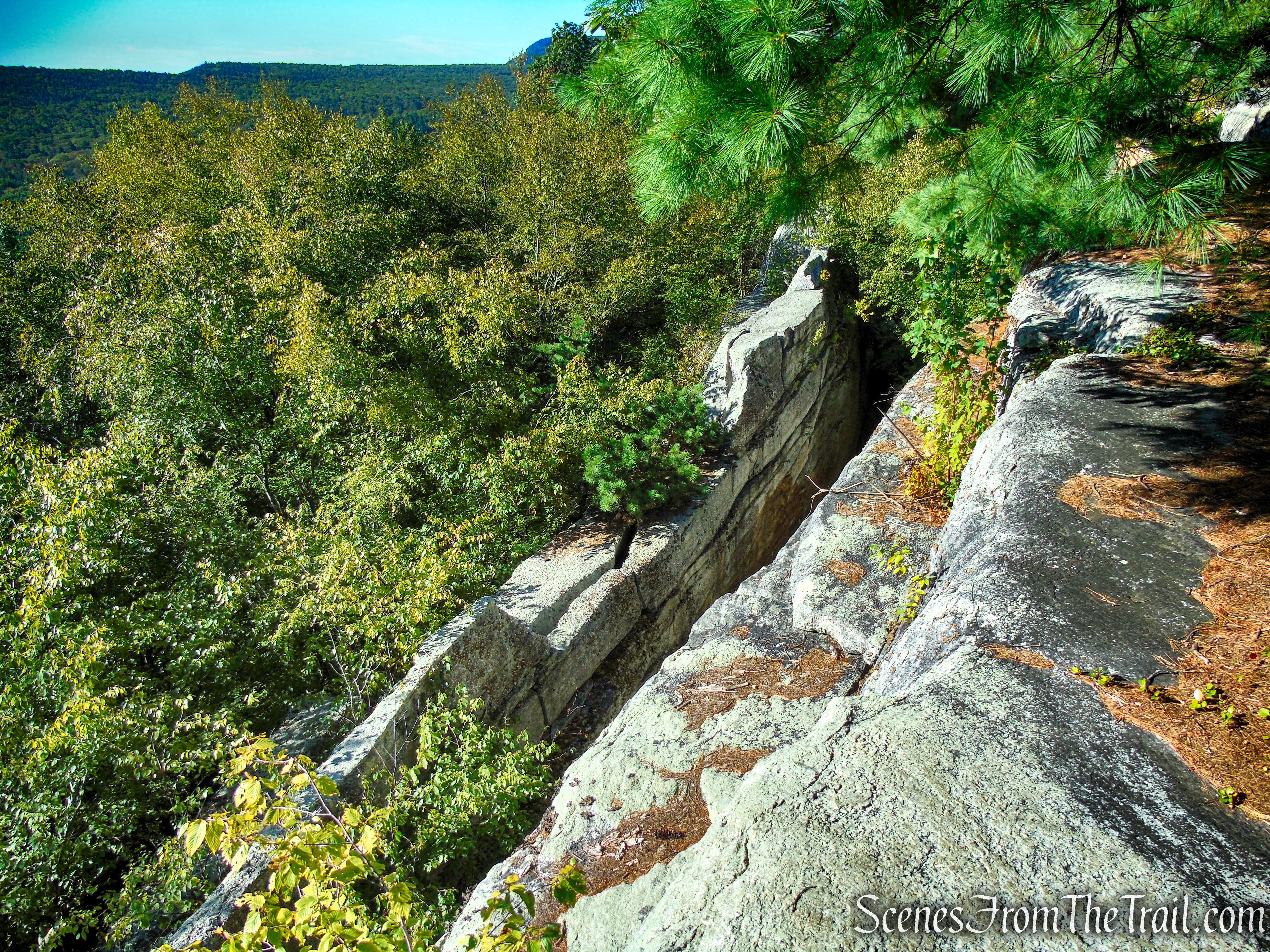 Lost City Escarpment Trail – Mohonk Preserve
