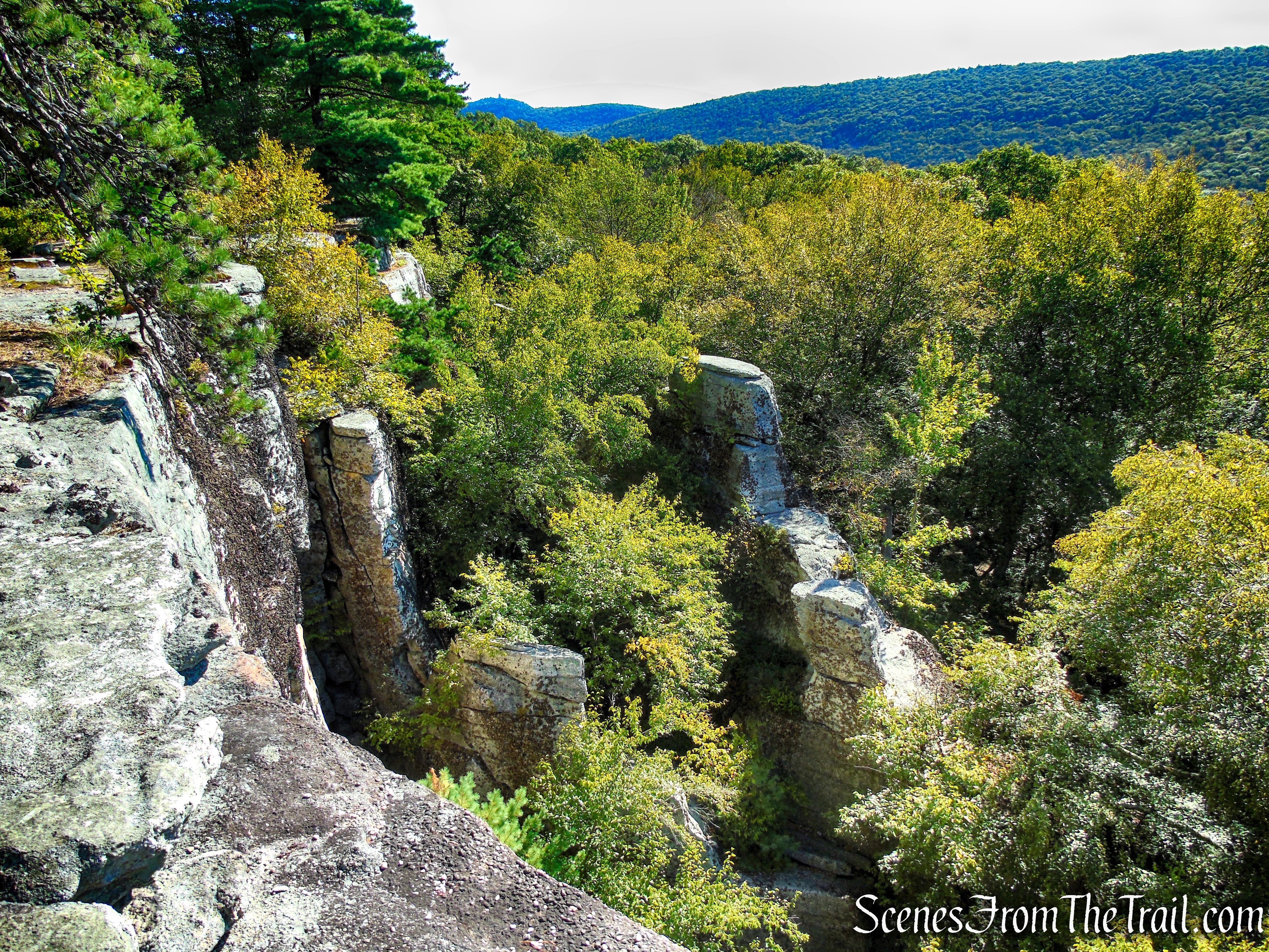 Lost City Escarpment Trail – Mohonk Preserve