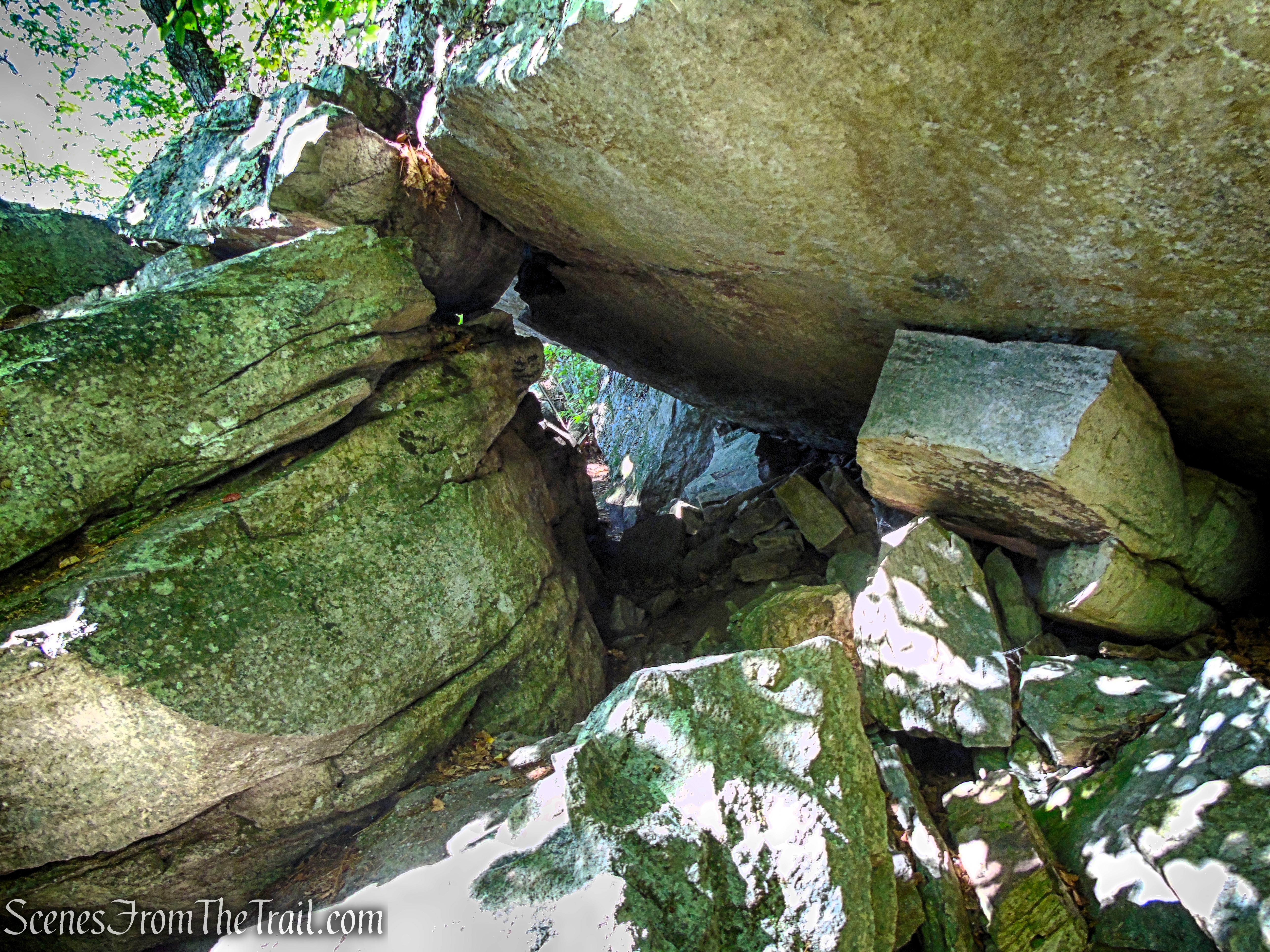 Lost City Escarpment Trail – Mohonk Preserve