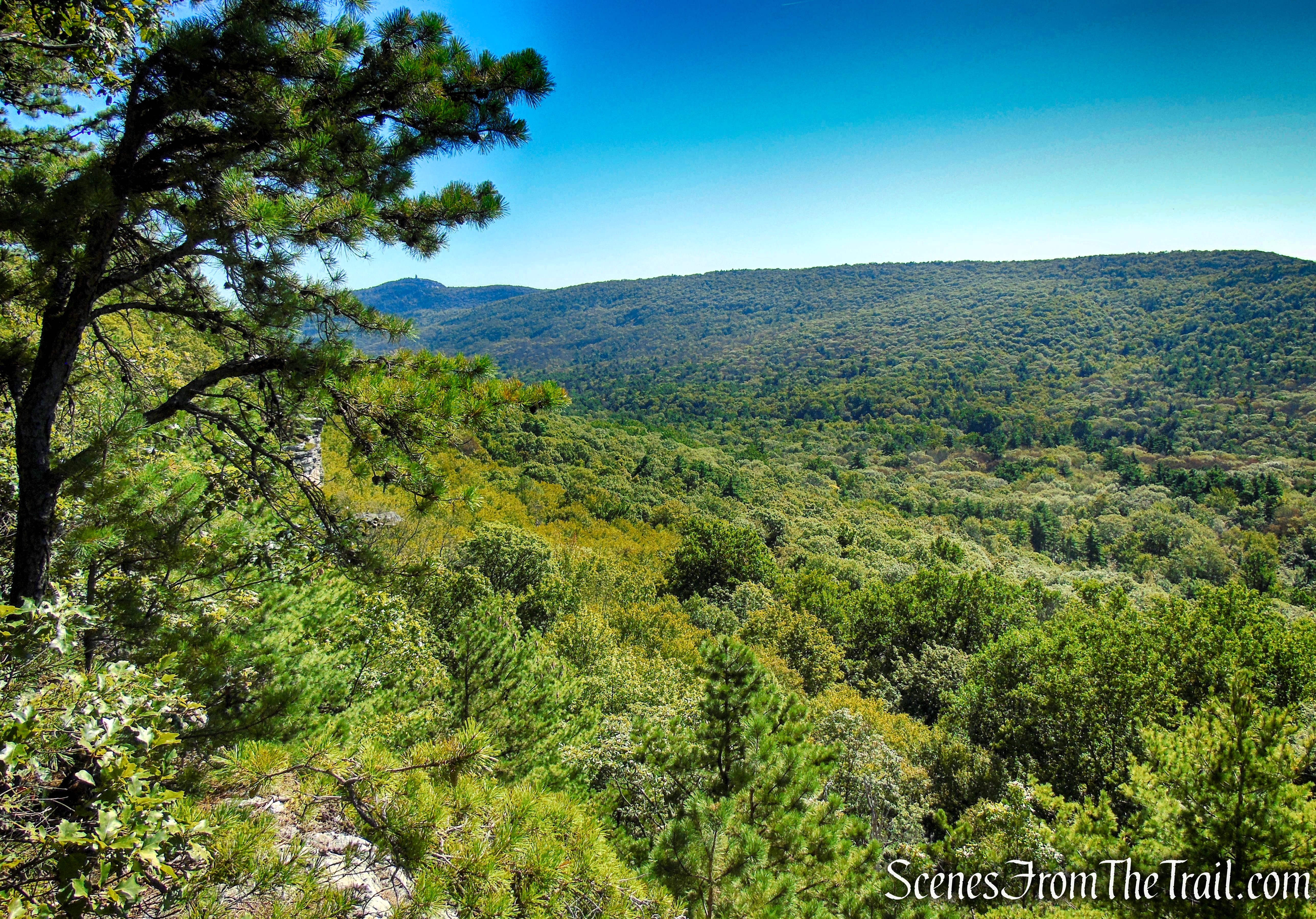 Lost City Escarpment Trail – Mohonk Preserve