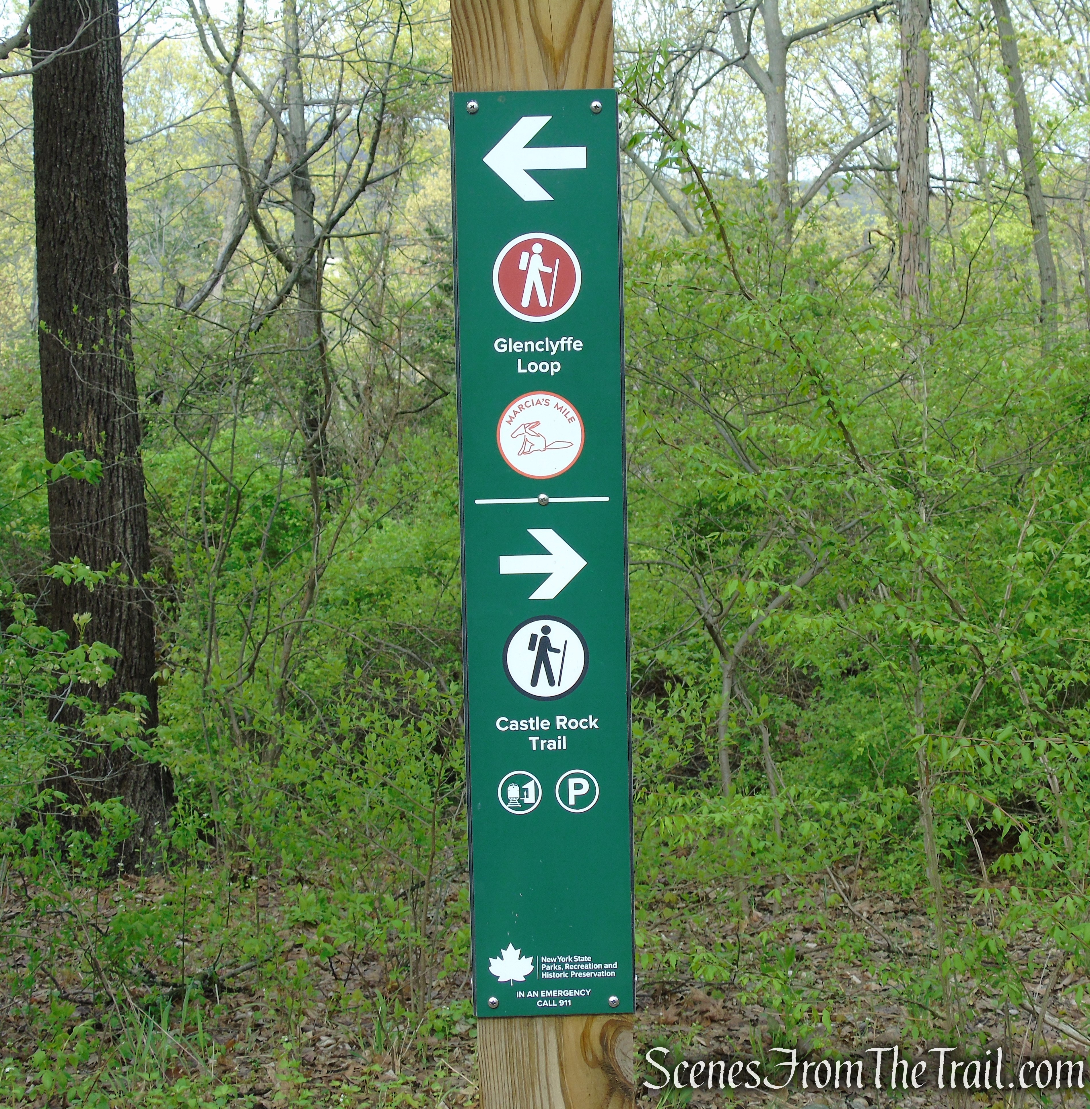 Turn right on Castle Rock Trail