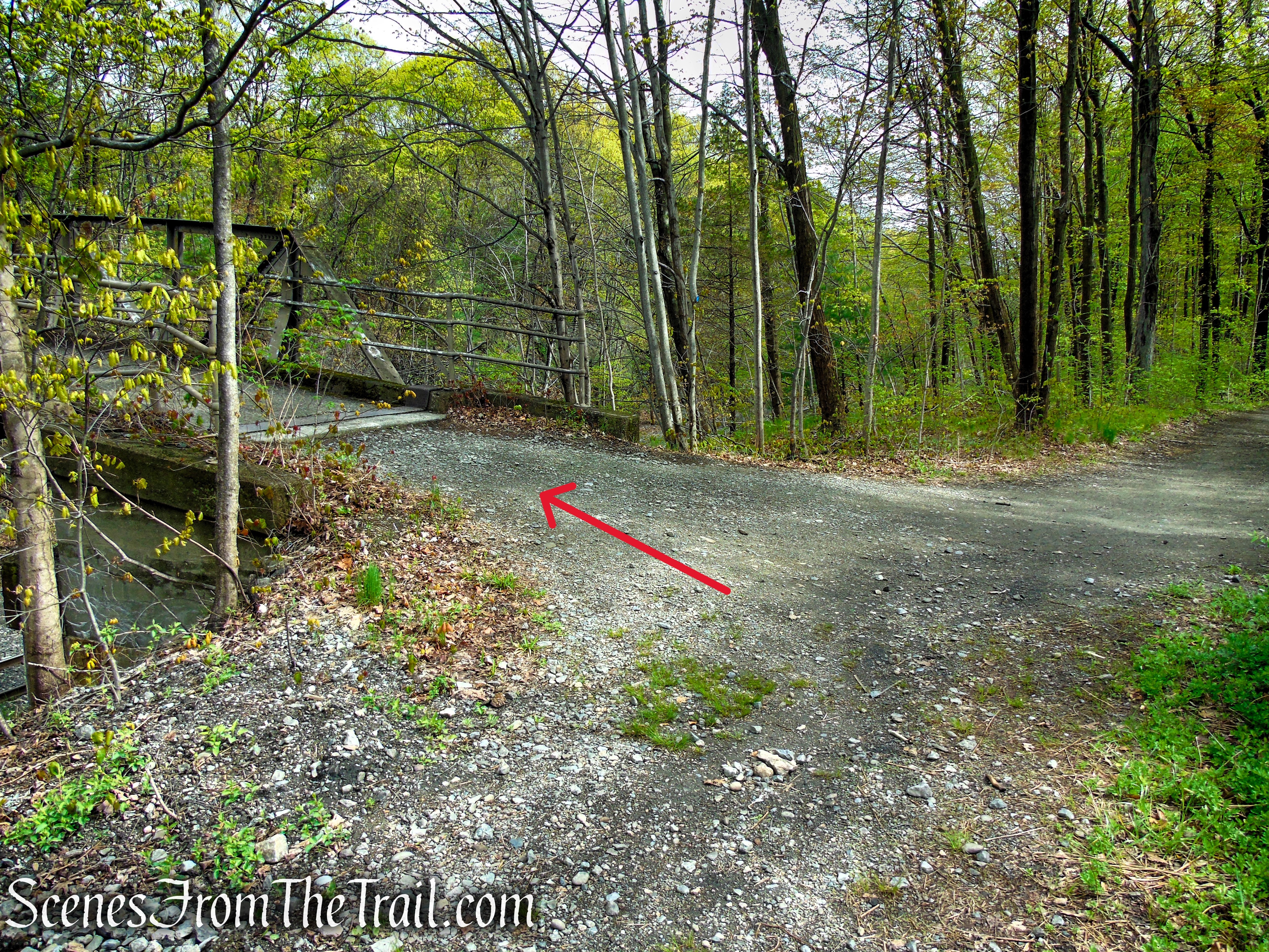 Turn left on Arden Point Trail