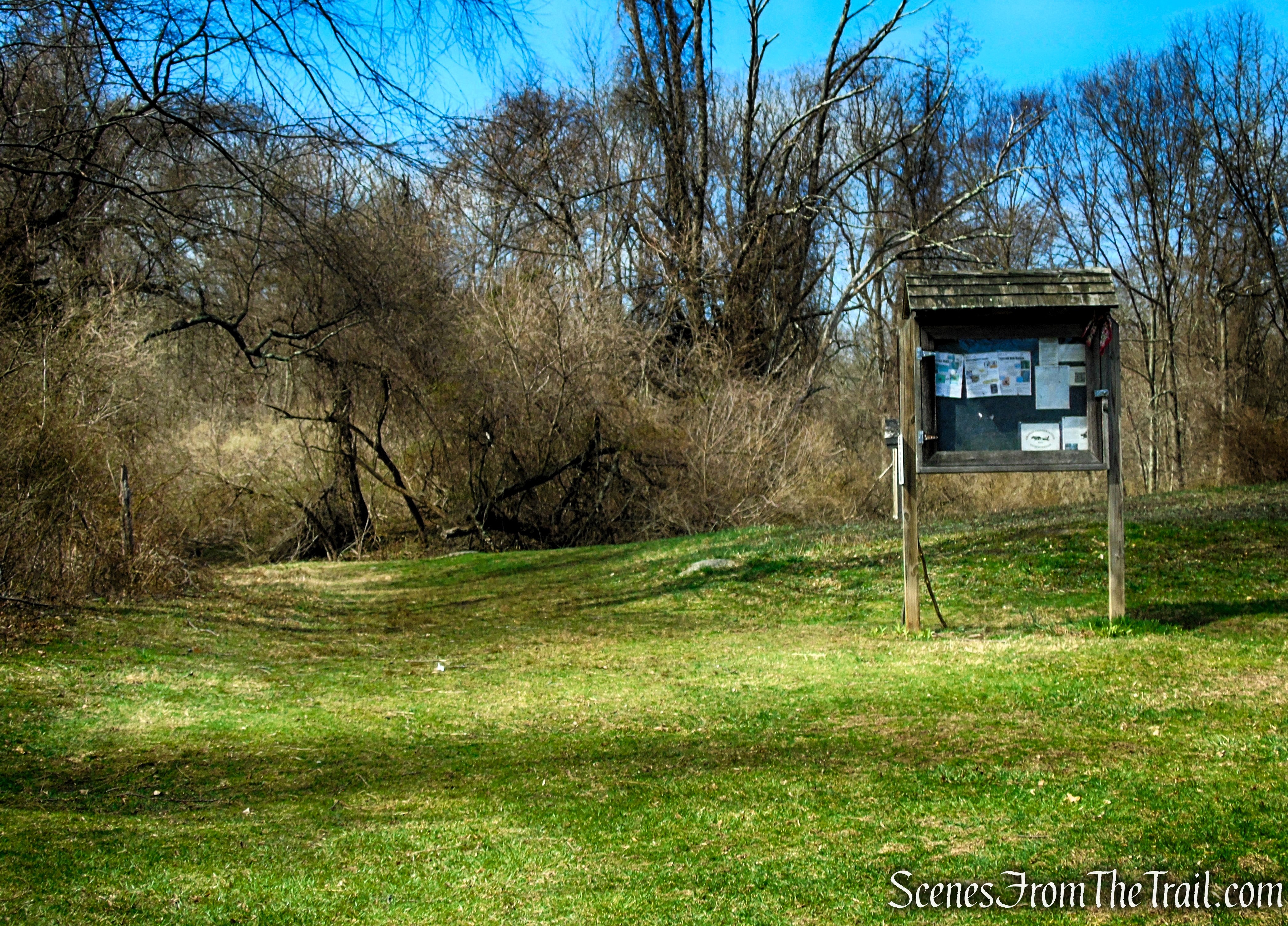 Blue Trail - Turkey Hill Preserve