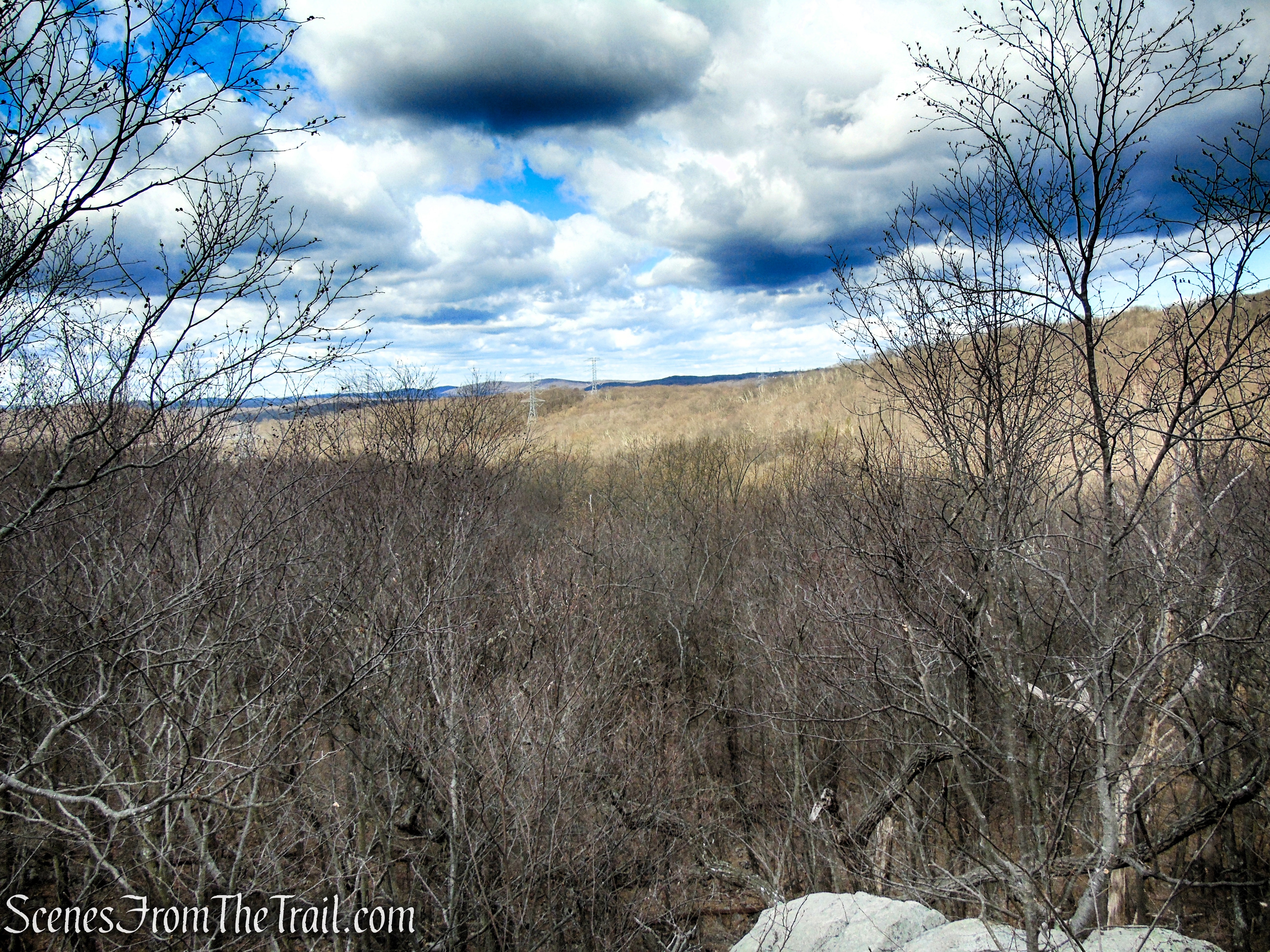 Lucy's Overlook - Purple Trail - Pyramid Mountain