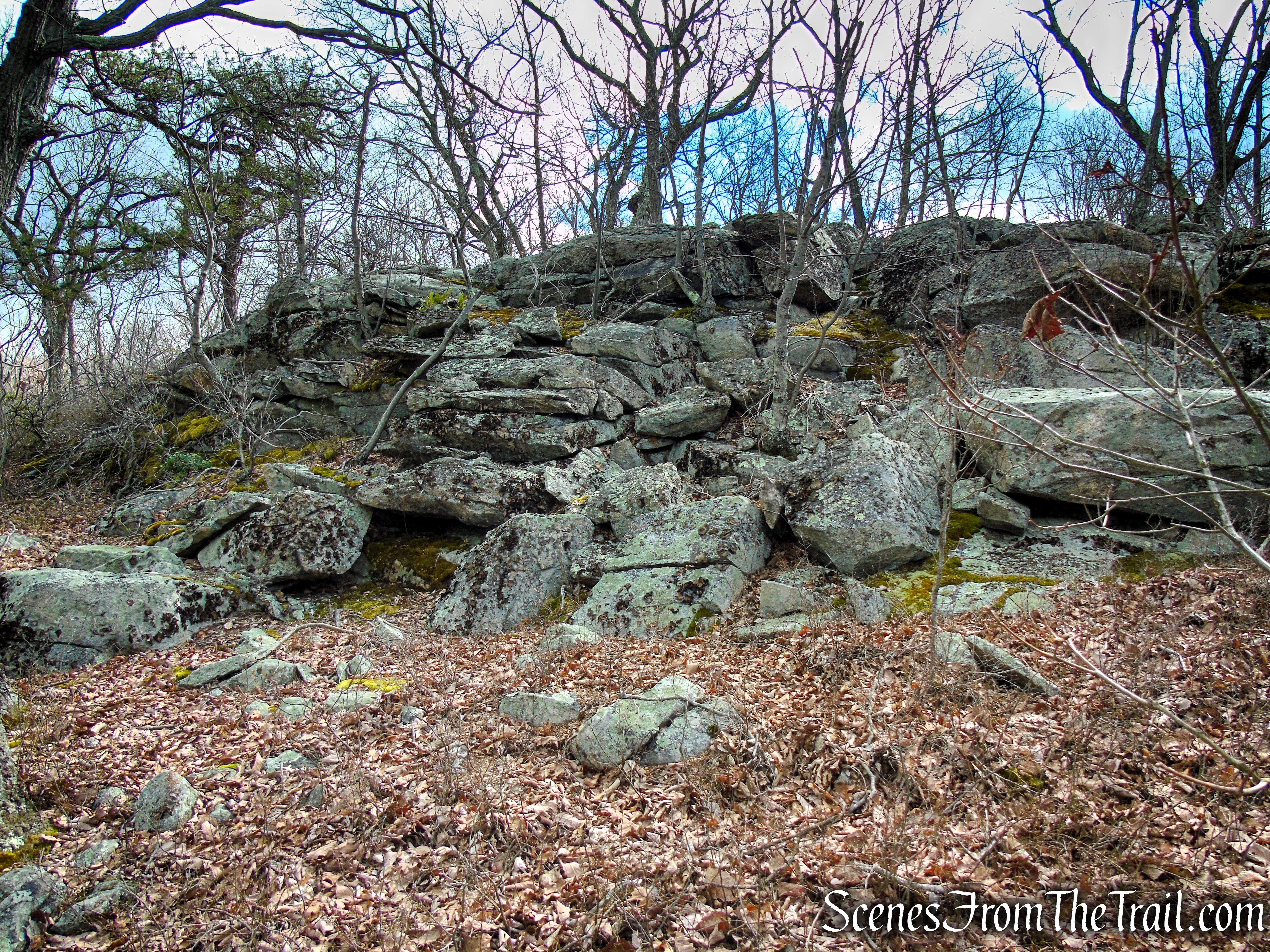 Purple Trail - Pyramid Mountain