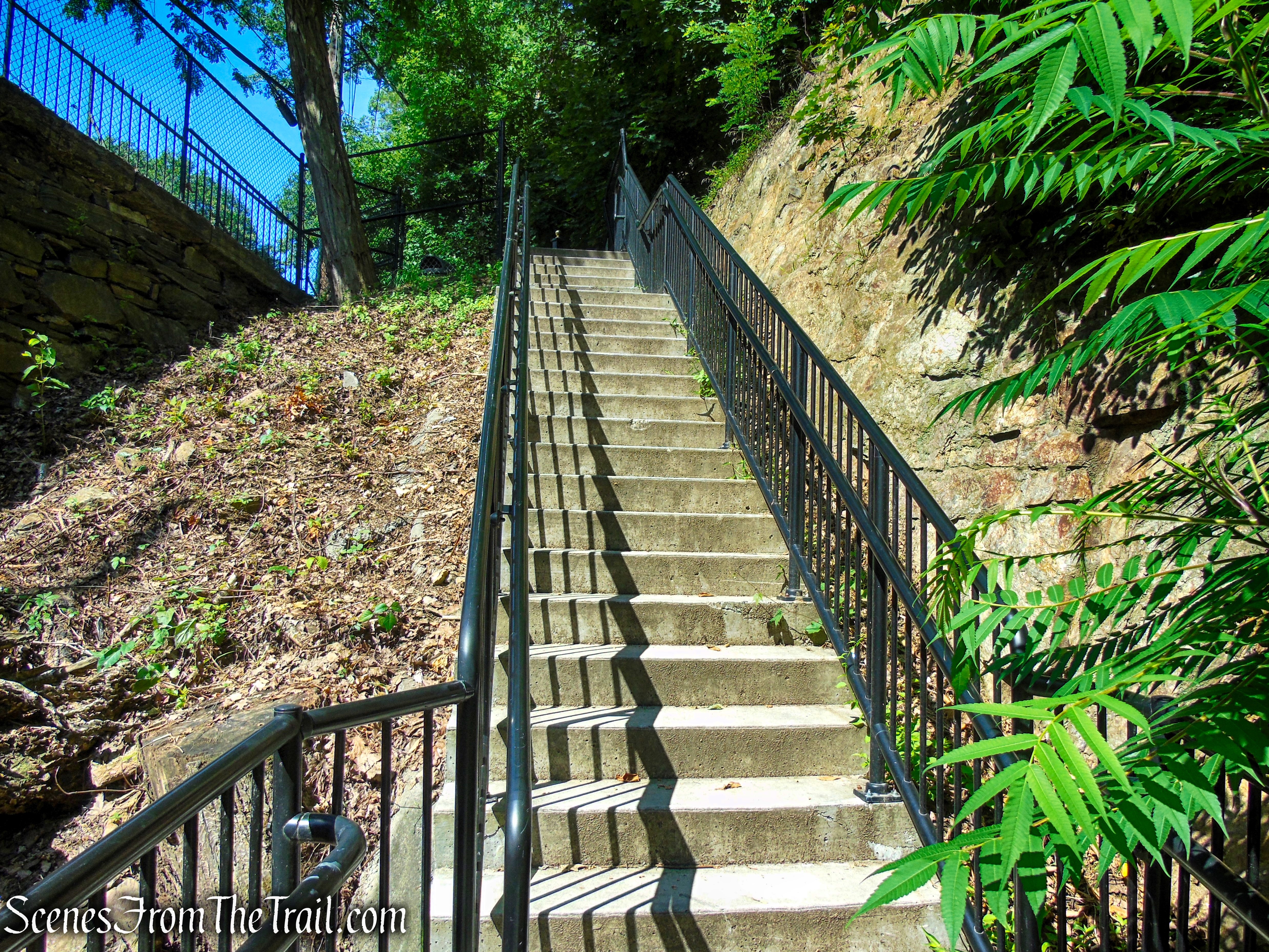 Central Avenue entrance - Sing Sing Kill Greenway