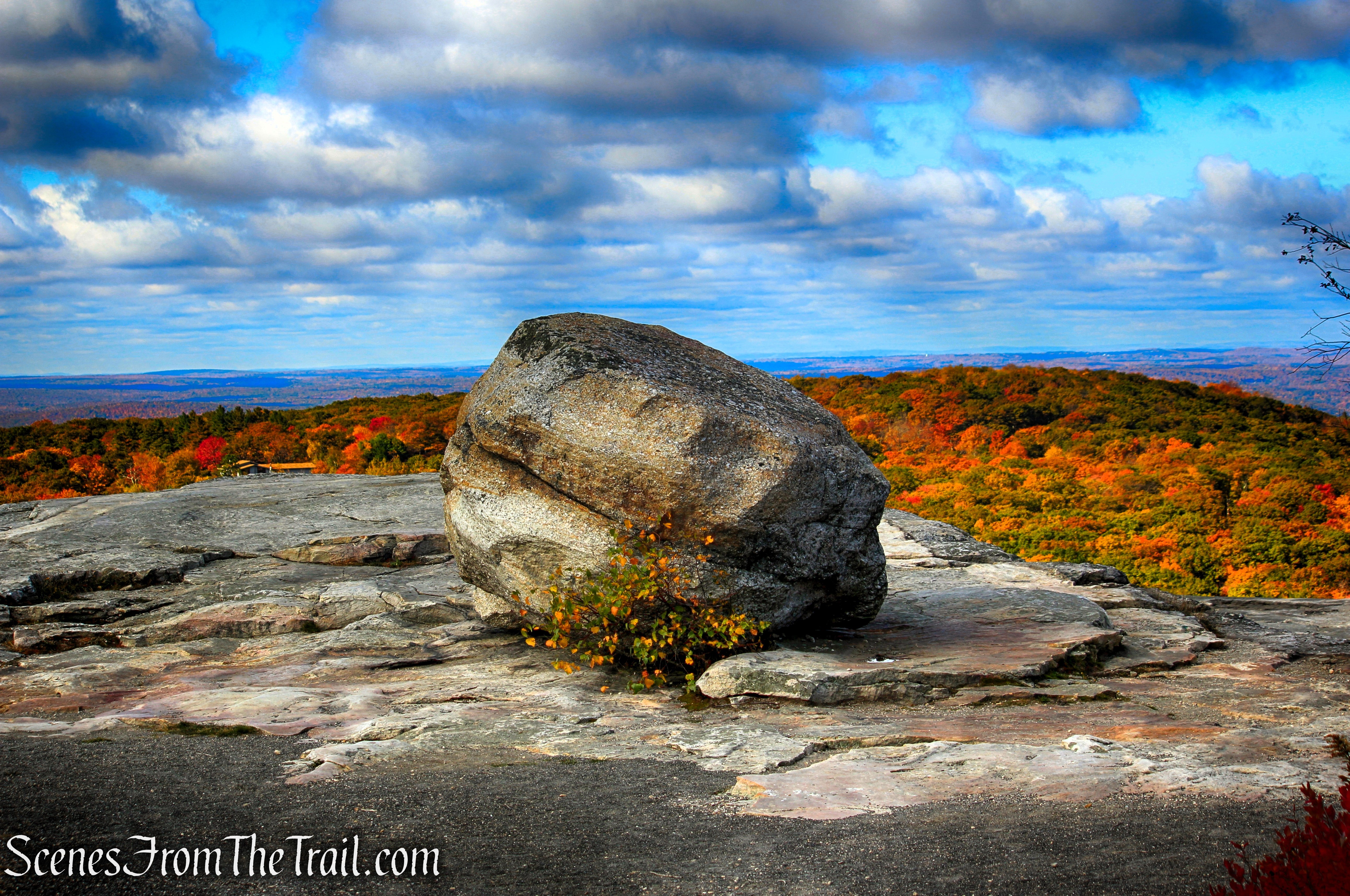 Sam's Point Overlook