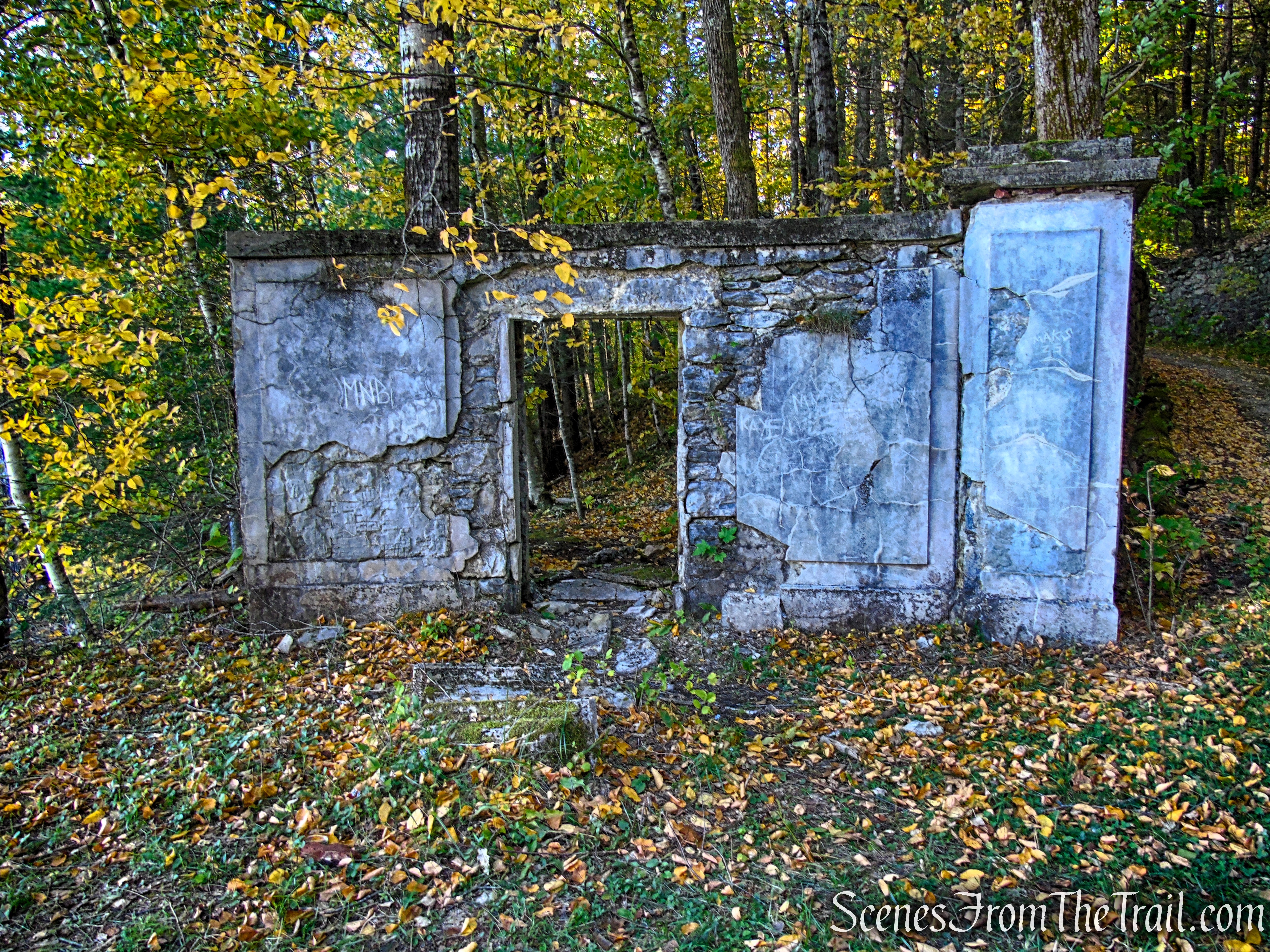 Marble Palace Ruins - Ashintully Gardens